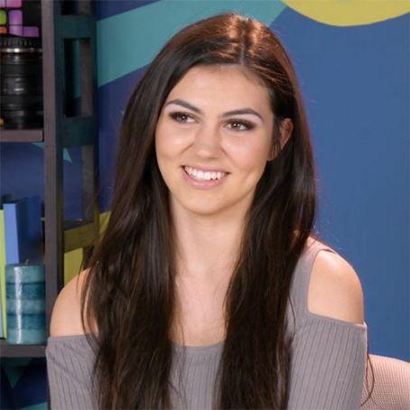 Mikaela react channel How old