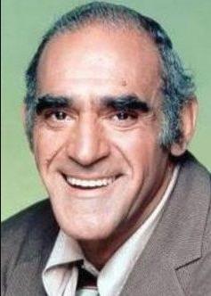Abe Vigoda Death Fact Check, Birthday & Date of Death