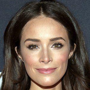 Abigail Spencer Death Fact Check, Birthday & Age | Dead or Kicking