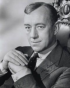 Next photo of Alec Guinness