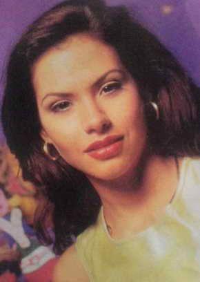 Alejandra Quintero Death Fact Check, Birthday & Age | Dead or Kicking