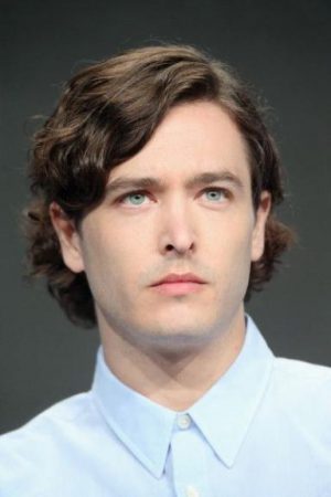 Alexander Vlahos