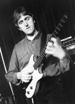 Allan Holdsworth Death Fact Check, Birthday & Age | Dead or Kicking