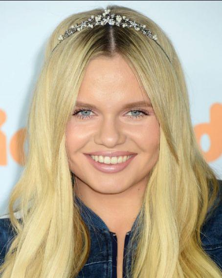 Alli Simpson Death Fact Check Birthday And Age Dead Or Kicking