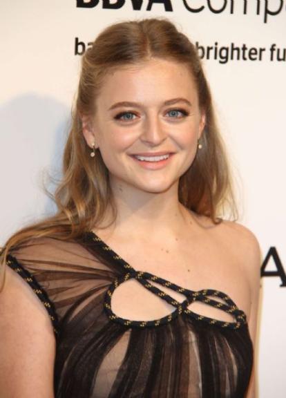 Anna Baryshnikov Death Fact Check, Birthday & Age | Dead or Kicking