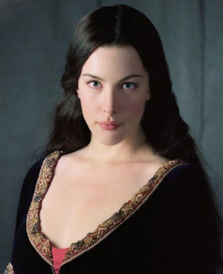 arwen-death-fact-check-birthday-age-dead-or-kicking