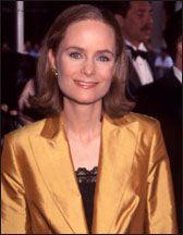 Barbara Garrick Death Fact Check, Birthday & Age | Dead or Kicking