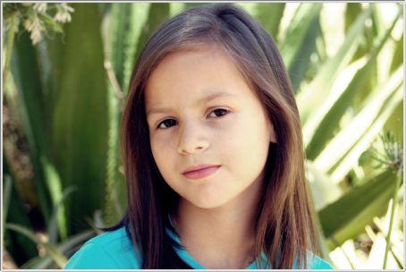 Beatriz Monteiro Death Fact Check, Birthday & Age | Dead or Kicking