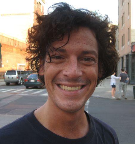 Bill Schulz Death Fact Check, Birthday & Age | Dead or Kicking