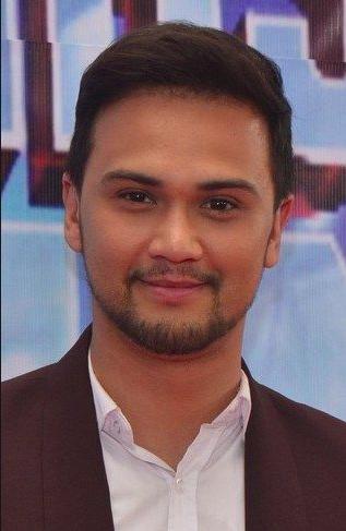 Billy Crawford Death Fact Check, Birthday & Age | Dead or Kicking