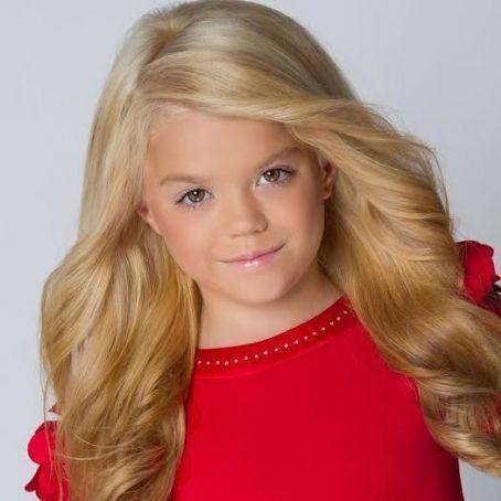 Brenna Gaskin Death Fact Check, Birthday & Age | Dead or Kicking