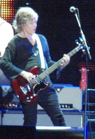 Brian Ray Death Fact Check, Birthday & Age Dead or Kicking