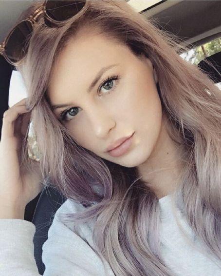 Briana Jungwirth Death Fact Check, Birthday & Age | Dead or Kicking