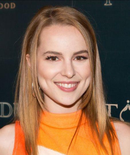 Bridgit Mendler Death Fact Check, Birthday & Age 