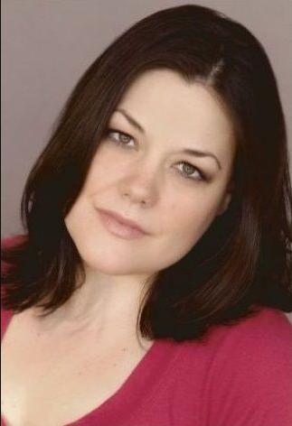 Brooke Elliott Death Fact Check, Birthday & Age | Dead or Kicking