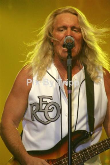 Bruce Hall Death Fact Check, Birthday & Age | Dead or Kicking