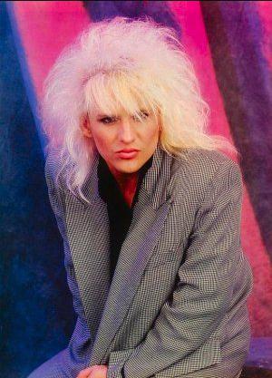 C.C. DeVille Death Fact Check, Birthday & Age | Dead or Kicking