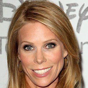 Cheryl Hines Death Fact Check, Birthday & Age | Dead or Kicking