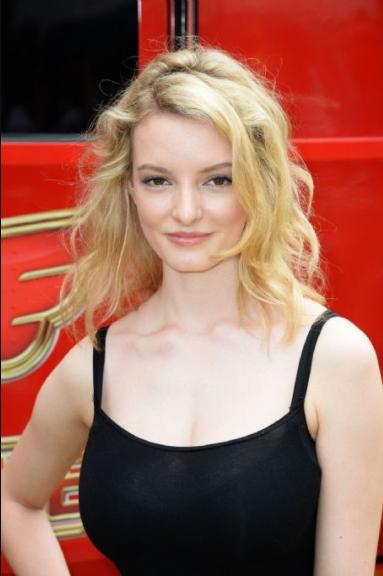 Dakota Blue Richards