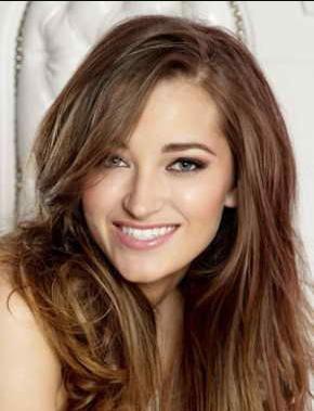 Dani Daniels Death Fact Check, Birthday & Age | Dead or Kicking
