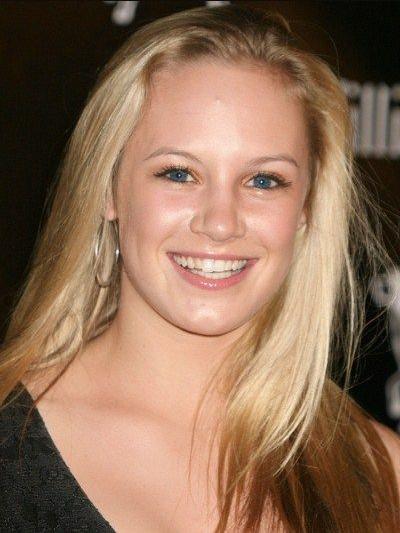 Danielle Savre Death Fact Check, Birthday & Age | Dead or Kicking