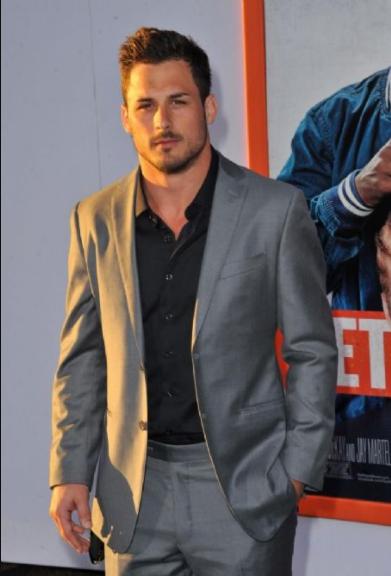 Danny Amendola Death Fact Check, Birthday & Age | Dead or Kicking