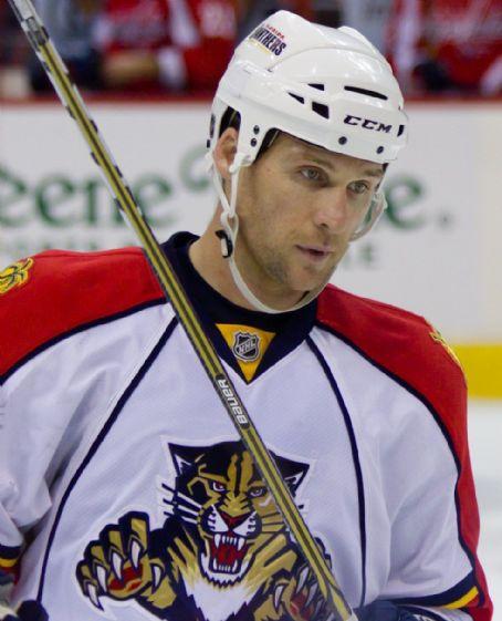 Dennis Wideman Death Fact Check, Birthday & Age | Dead or Kicking
