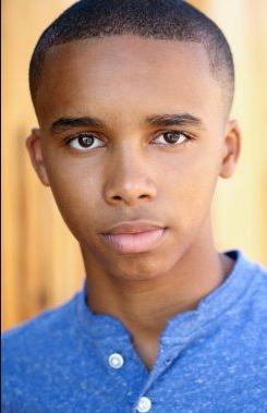 Donis Leonard Jr. Death Fact Check, Birthday & Age | Dead or Kicking