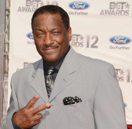 Donnie Simpson Death Fact Check, Birthday & Age | Dead or Kicking