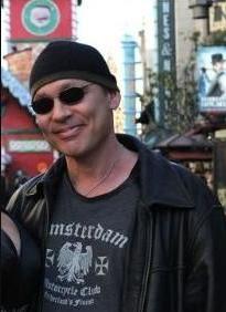 Doug Hutchison Death Fact Check, Birthday & Age | Dead or Kicking