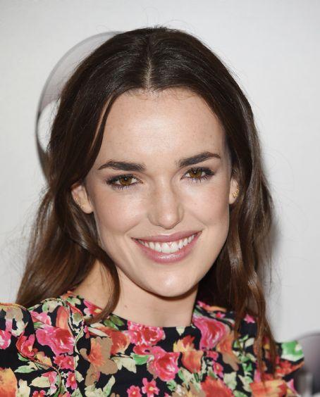 Elizabeth Henstridge