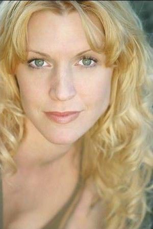 Elyse Mirto Death Fact Check, Birthday & Age | Dead or Kicking