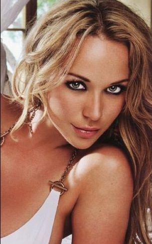 Emily Scott Death Fact Check, Birthday & Age | Dead or Kicking