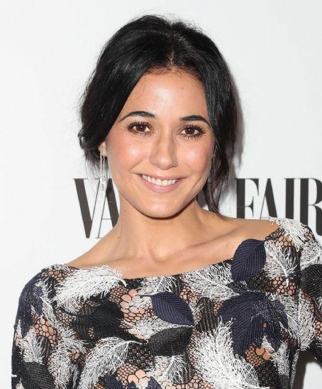 Emmanuelle Chriqui Death Fact Check, Birthday & Age | Dead or Kicking