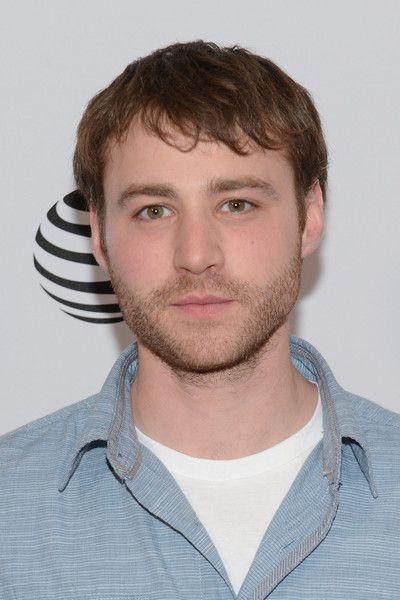 Emory Cohen Death Fact Check, Birthday & Age | Dead or Kicking