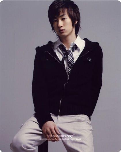 Eunhyuk Death Fact Check, Birthday & Age | Dead or Kicking