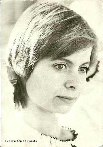 Evelyn Opoczynski