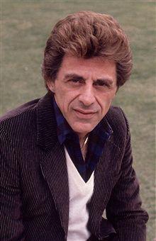 Frankie Valli Death Fact Check, Birthday & Age | Dead or Kicking