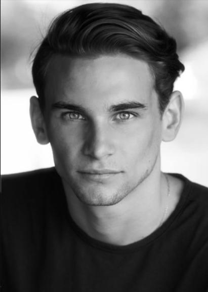 Freddie Thorp Death Fact Check, Birthday & Age | Dead or Kicking