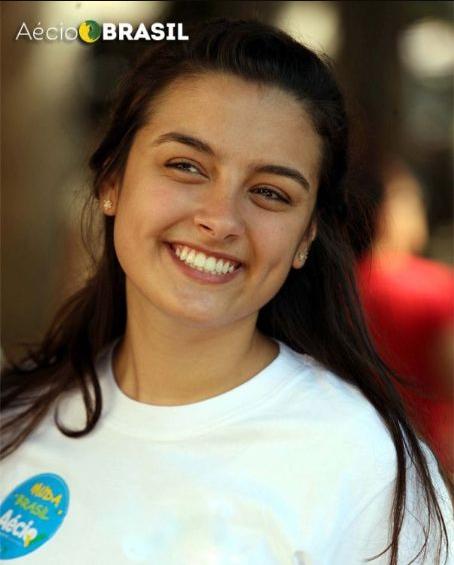 Gabriela Falcão Neves