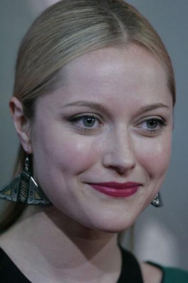 Georgina Haig Death Fact Check, Birthday & Age | Dead or Kicking