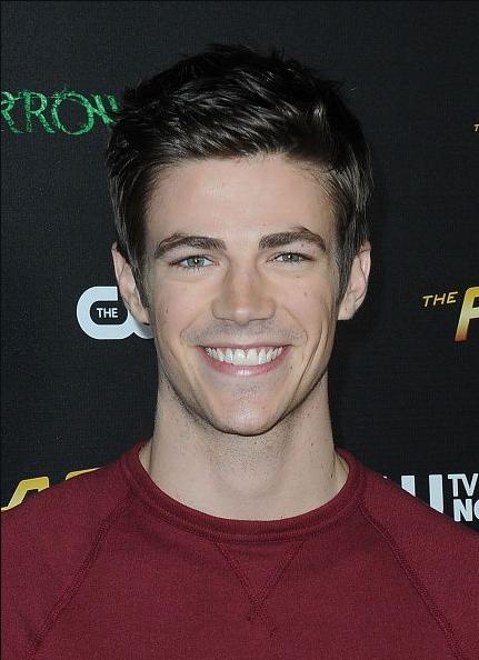 Grant Gustin Death Fact Check, Birthday & Age | Dead or Kicking