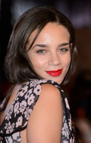 Hannah John Kamen