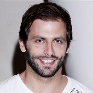 Henri Castelli Death Fact Check, Birthday & Age | Dead or Kicking