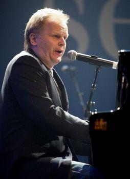 Herbert Grönemeyer Death Fact Check, Birthday & Age | Dead or Kicking