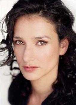 Indira Varma Death Fact Check, Birthday & Age | Dead or Kicking