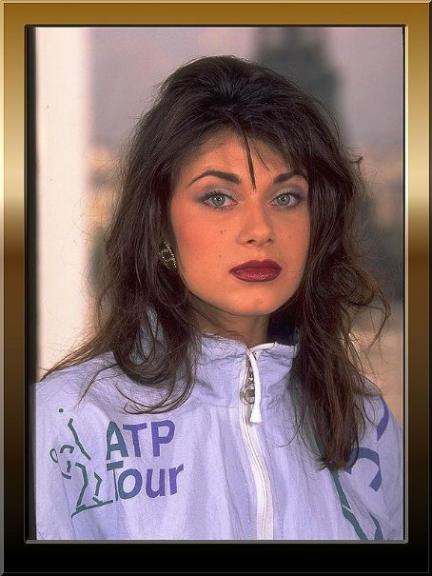 Ivy Crystal Death Fact Check, Birthday & Age | Dead or Kicking