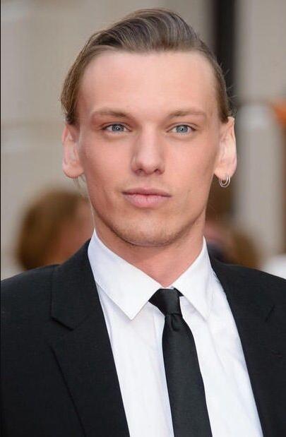 Next photo of Jamie Campbell Bower