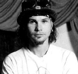 Jeff Ament Death Fact Check, Birthday & Age | Dead or Kicking