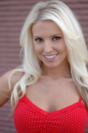 Jenn Barlow Death Fact Check, Birthday & Age | Dead or Kicking